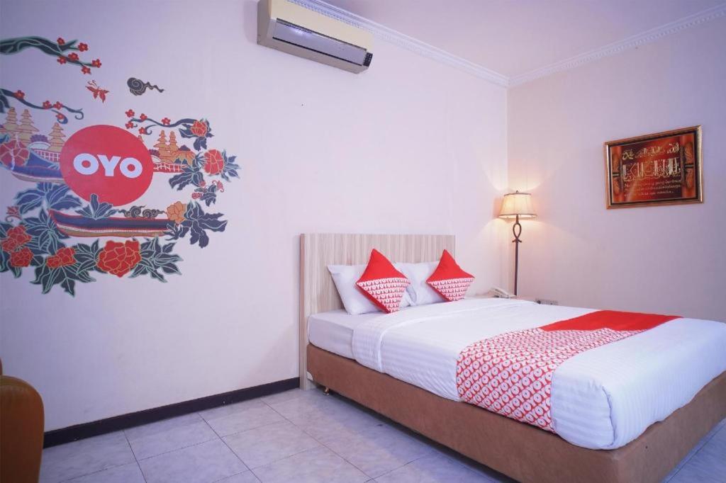 Capital O 142 Hotel Al Furqon Syariah Palembang Exterior photo